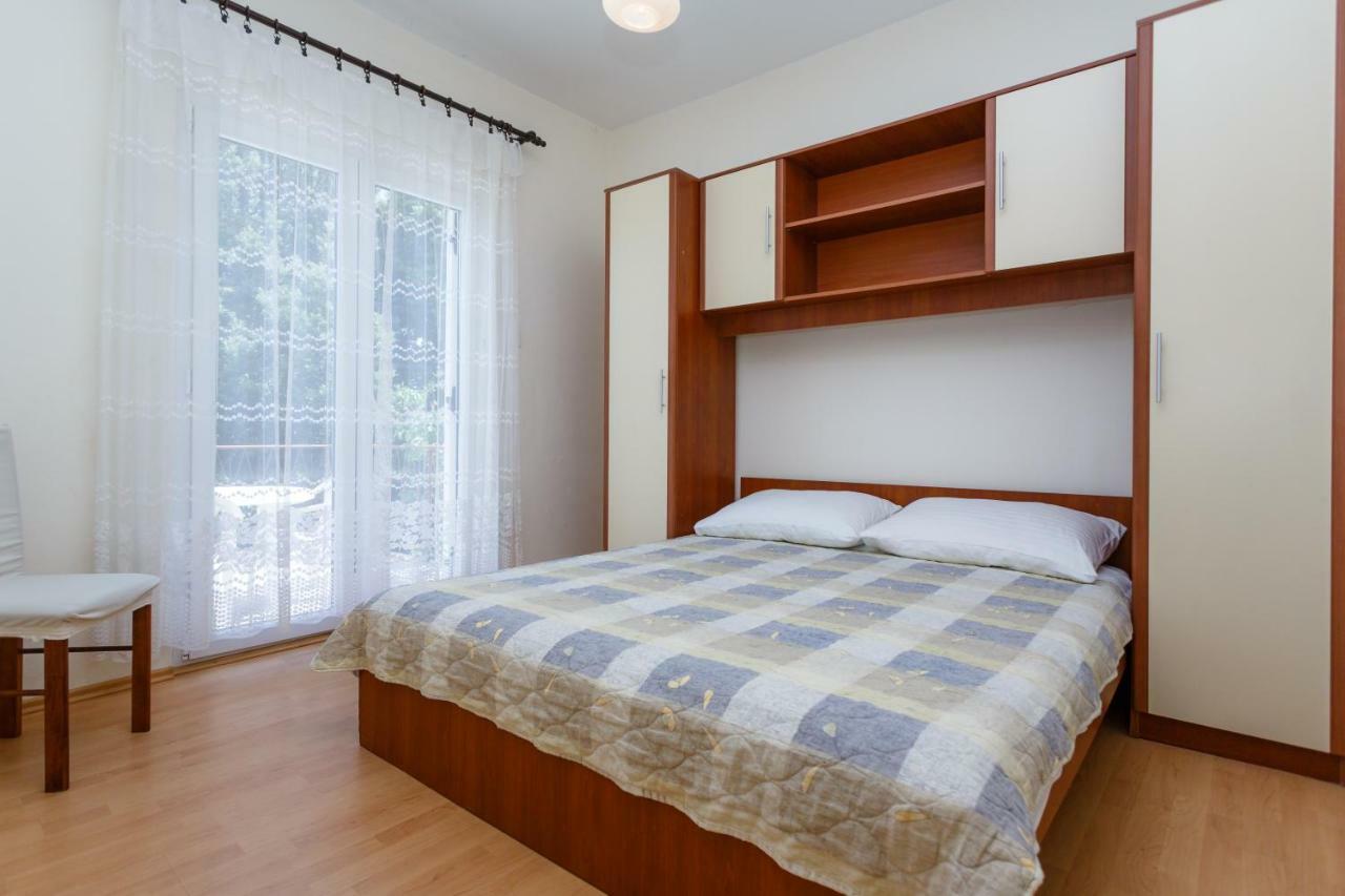 Apartman Jezevac Krk Town Esterno foto