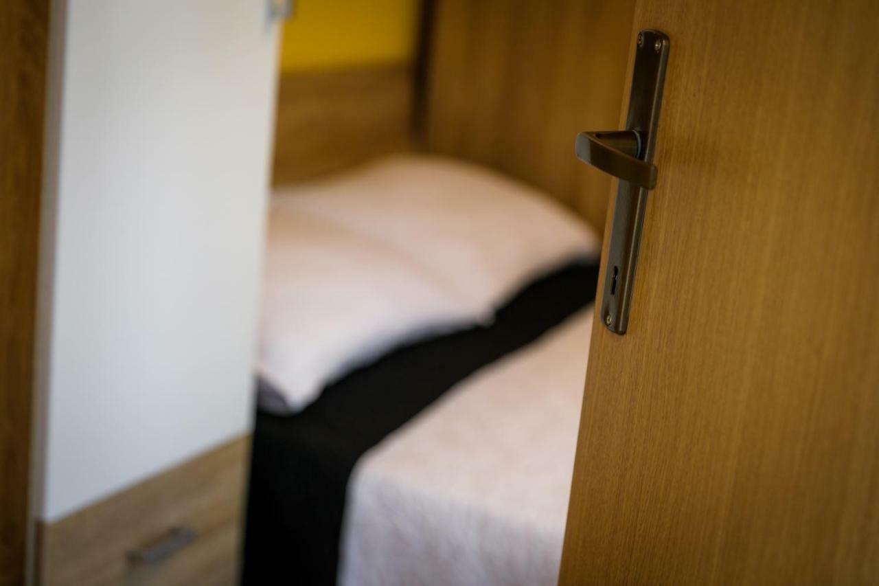 Apartman Jezevac Krk Town Esterno foto