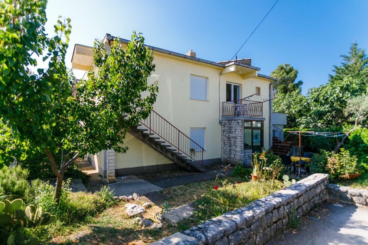 Apartman Jezevac Krk Town Esterno foto